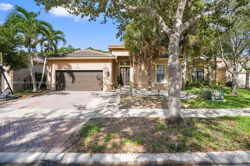 3899 Cascade Ter, Weston, FL, 33332-2486 | Card Image