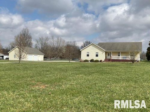 373 Pankey Rd, Carrier Mills, IL, 62917-2216 | Card Image