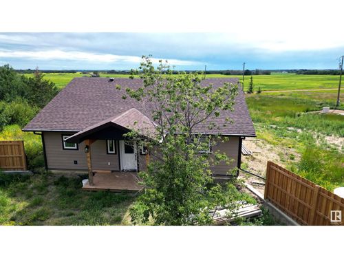 21318 Township Road 464, Bittern Lake, AB, T0C0L0 | Card Image