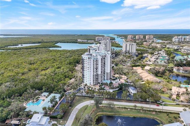 APT-703 - 455 Cove Tower Dr, Condo with 3 bedrooms, 4 bathrooms and 1 parking in NAPLES FL | Image 41