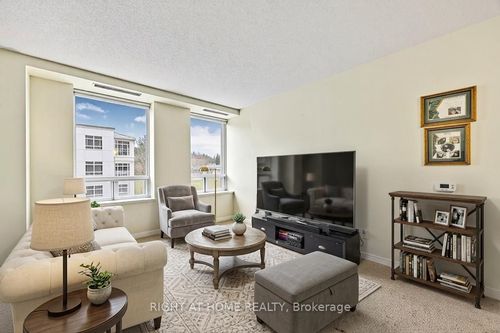 53-74 Ross St, Barrie, ON, L4N1G3 | Card Image