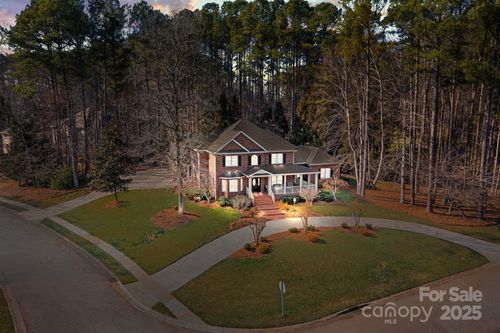 102 Wyndham Way, Salisbury, NC, 28147-7266 | Card Image