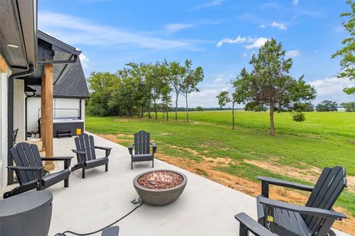 7 County Road 2330, Mount Pleasant, TX, 75455-8726 | Card Image