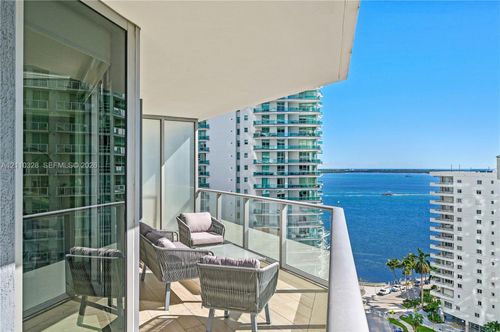 1603-1300 Brickell Bay Dr, Miami, FL, 33131-3387 | Card Image