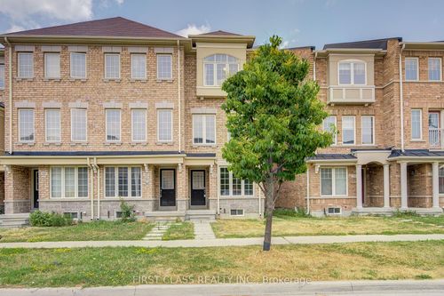 48 Truchard Ave, Markham, ON, L6C0N2 | Card Image