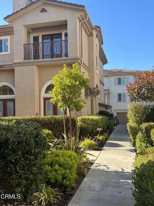 1232 Bayside Cir, Oxnard, CA, 93035 | Card Image
