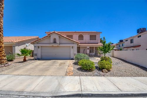 982 Flapjack Dr, Henderson, NV, 89014-3027 | Card Image