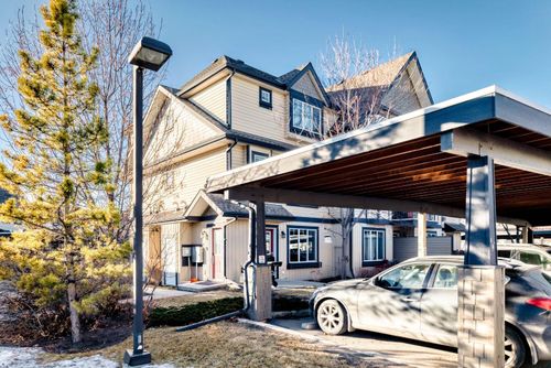 4-133 Copperpond Hts Se, Calgary, AB, T2Z1C5 | Card Image
