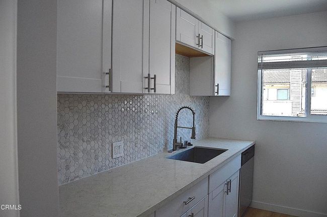Pro Kitchen 2 | Image 7