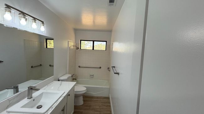 27057 Avenue 196, House other with 3 bedrooms, 2 bathrooms and null parking in Strathmore CA | Image 21