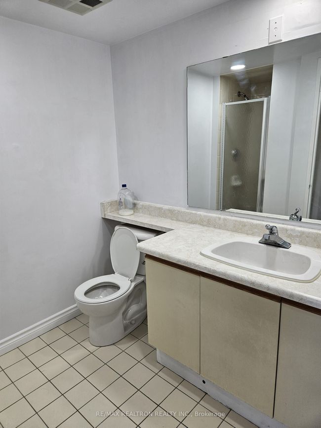 708 - 410 Mclevin Ave, Condo with 3 bedrooms, 2 bathrooms and 1 parking in Scarborough ON | Image 21
