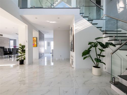 85 Erie Ave, Atlantic Beach, NY, 11509-1307 | Card Image