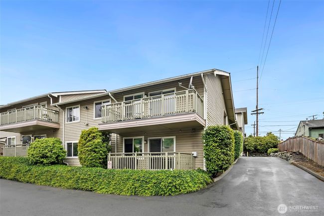 UNIT-206 - 901 E Marine View Dr, Condo with 2 bedrooms, 2 bathrooms and 2 parking in Everett WA | Image 18
