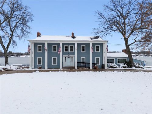 6081 Kinyon Dr, Brighton, MI, 48116-9579 | Card Image