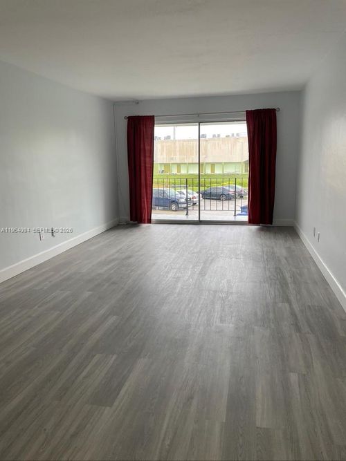 apt-g7-8701 Sw 141st St, Palmetto Bay, FL, 33176-7241 | Card Image