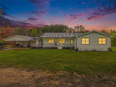 1871 Weems Road E, House other with 4 bedrooms, 2 bathrooms and 2 parking in Locust Grove GA | Image 1