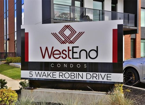 118-5 Wake Robin Dr, Kitchener, ON, N2E0H6 | Card Image