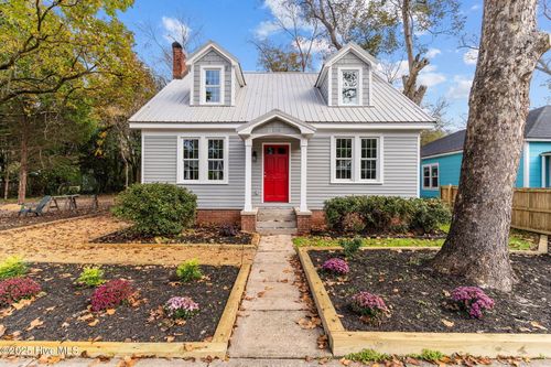 106 Kenwood Ave, Wilmington, NC, 28405-2933 | Card Image