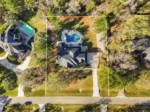 9003 Argonne Stone Ln, Conroe, TX, 77302-3439 | Card Image