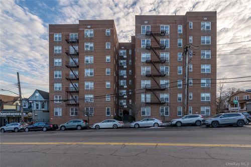 apt-1f-4380 Vireo Ave, Bronx, NY, 10470-2327 | Card Image