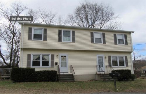 2 Marichris Dr, Westerly, RI, 02891-2053 | Card Image