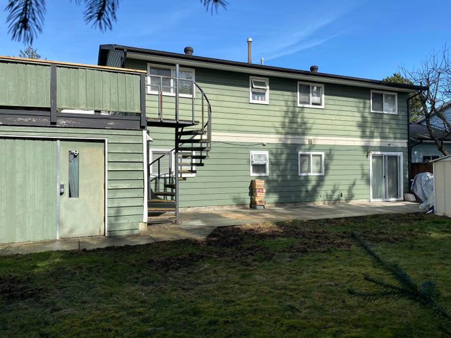 4726 45 A Avenue, House other with 4 bedrooms, 2 bathrooms and 4 parking in Delta BC | Image 2