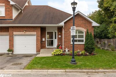 7 - 318 Little Ave, Townhouse with 2 bedrooms, 2 bathrooms and 2 parking in Barrie ON | Image 2