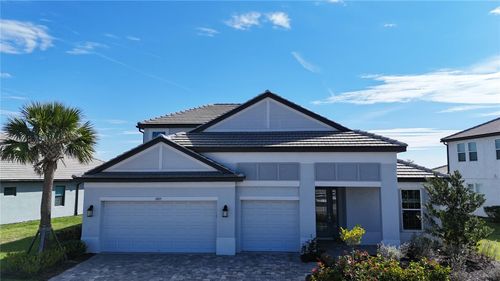17675 Savory Mist Cir, LAKEWOOD RANCH, FL, 34211-5563 | Card Image