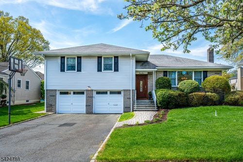 23 Shelley Rd, Springfield, NJ, 07081-2510 | Card Image