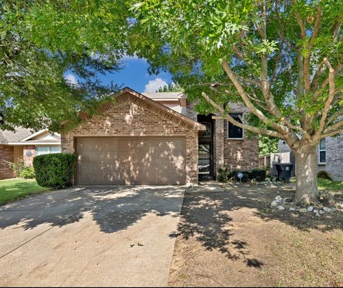 3521 Apple Valley Way, Dallas, TX, 75227-5233 | Card Image