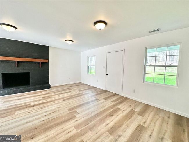 336 Sleepy Hollow Rd Sw, House other with 3 bedrooms, 2 bathrooms and null parking in Cave Spring GA | Image 4