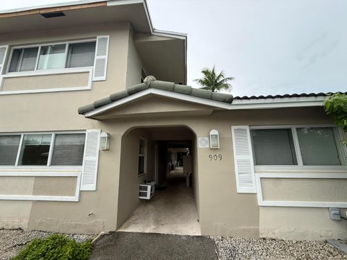 2-909 Se 14th Ct, Fort Lauderdale, FL, 33316-2639 | Card Image