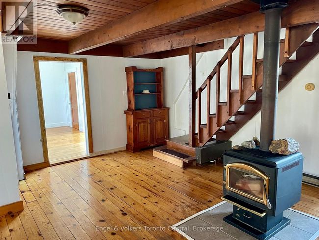 7237 Nottawasaga 6/7 Sideroad, House other with 4 bedrooms, 1 bathrooms and 7 parking in Clearview (Creemore) ON | Image 17