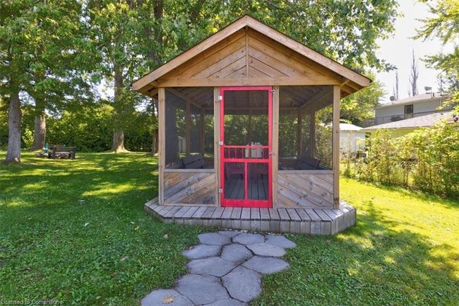 38 Macpherson Cres, House other with 3 bedrooms, 1 bathrooms and 7 parking in Kirkfield ON | Image 24