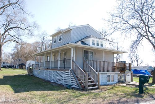 1805 E Lake Drive, Novi, MI, 48377 | Card Image