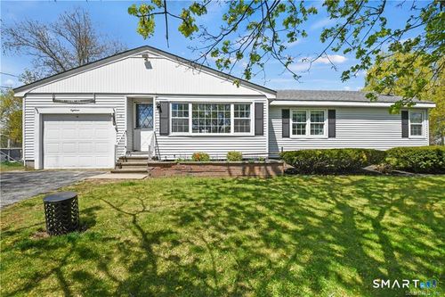 18 Leon St, Thompson, CT, 06277-1318 | Card Image