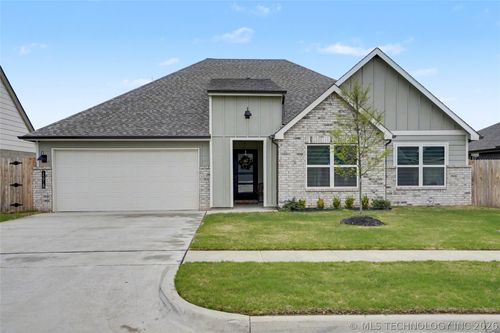 15918 E 75th St N, Owasso, OK, 74055-8574 | Card Image