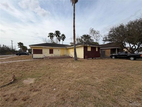 923 S 9th Avenue, Edinburg, TX, 78539 | Card Image