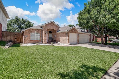 5504 Canyon Lands Dr, Fort Worth, TX, 76137-3753 | Card Image
