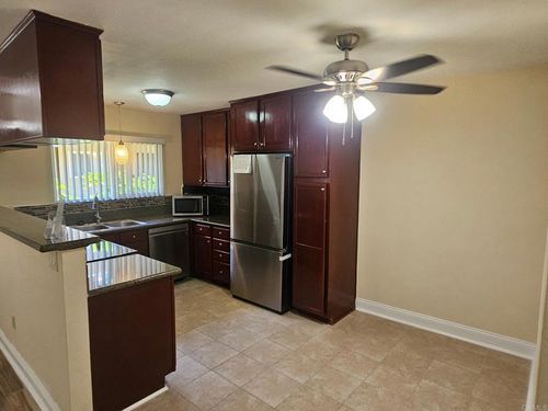 unit-14-12805 Mapleview St, Lakeside, CA, 92040-2013 | Card Image