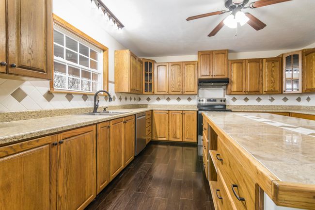 1220SMarshfieldRdBruner-6 | Image 15