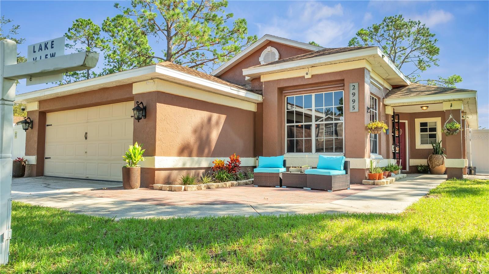 Stillwater Dr, Kissimmee, FL 34743