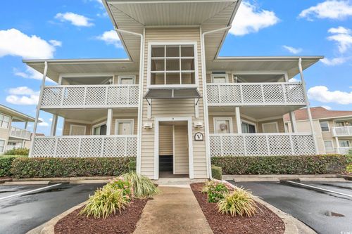 unit-v4-300 Shorehaven Dr, North Myrtle Beach, SC, 29582-2757 | Card Image