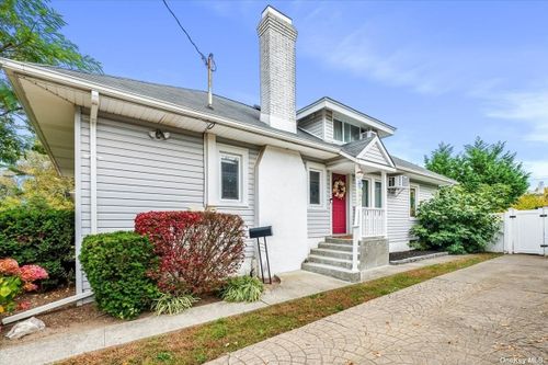 2741 Harvard Place, Baldwin, NY, 11510 | Card Image