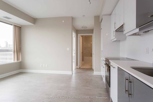 lph5-181 Huron St, Toronto, ON, M5T0C1 | Card Image