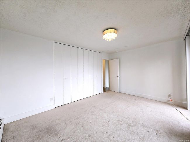 APT-4B - 162-40 9 Th Ave, Home with 3 bedrooms, 1 bathrooms and null parking in Beechhurst NY | Image 19