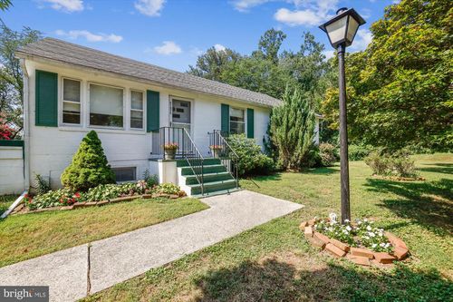 5107 Old National Pike, FREDERICK, MD, 21702-3571 | Card Image