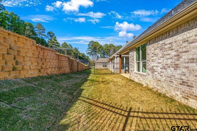 9256 Villas Ct, House other with 4 bedrooms, 2 bathrooms and null parking in Tyler TX | Image 45