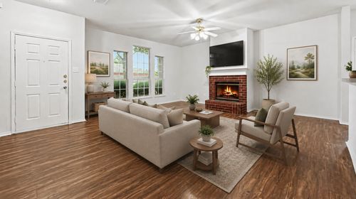 10517 Fossil Hill Dr, Fort Worth, TX, 76131-3950 | Card Image