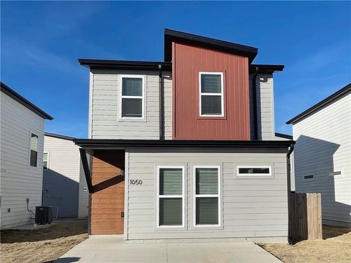 1050 Indiana Ave, Bentonville, AR, 72713-5218 | Card Image